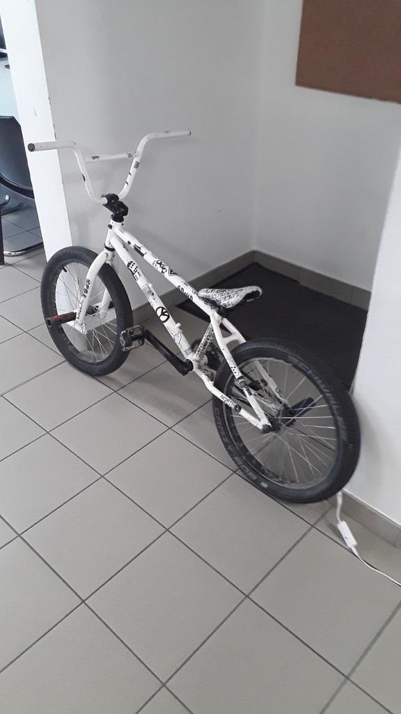 Bmx tekoop, Fietsen en Brommers, Fietsen | Crossfietsen en BMX, Ophalen of Verzenden