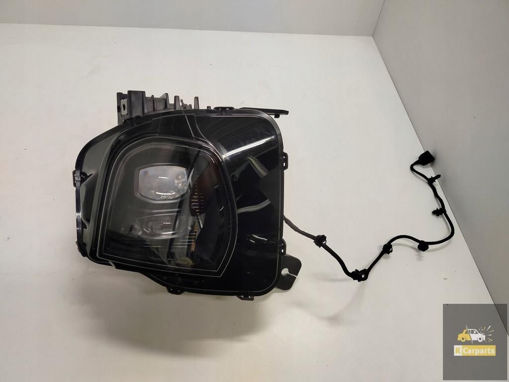 P0227069, NIO ET5 ET 5 rechterlamp Ideaal, NIO Inc., Gebruikt, Ir@nio.com, Building 20, No. 56 AnTuo Road 56
201804  Shanghai