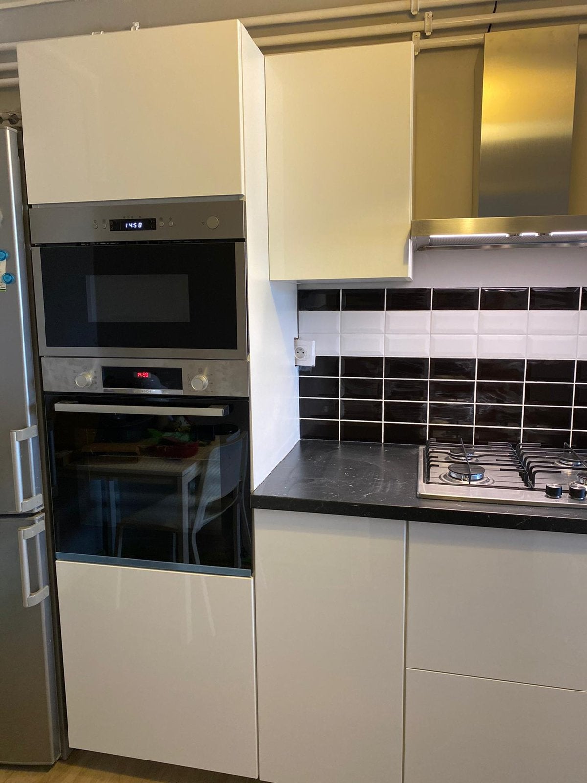 Installateur de cuisine et autre, Jusqu'à 24 heures, À partir de 10 ans, Convient comme travail d'appoint