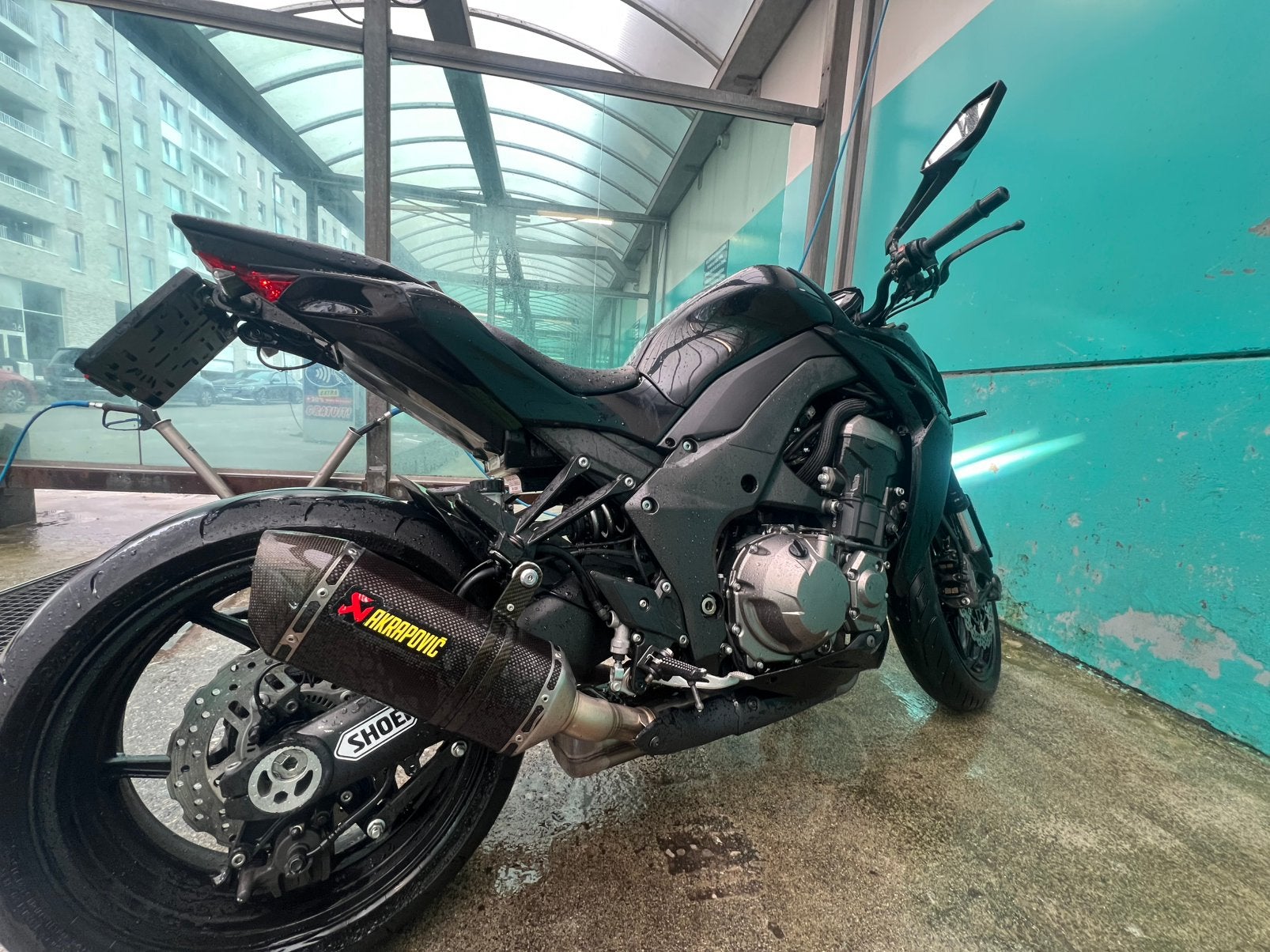 Kawasaki Z 1000, Motoren, Particulier