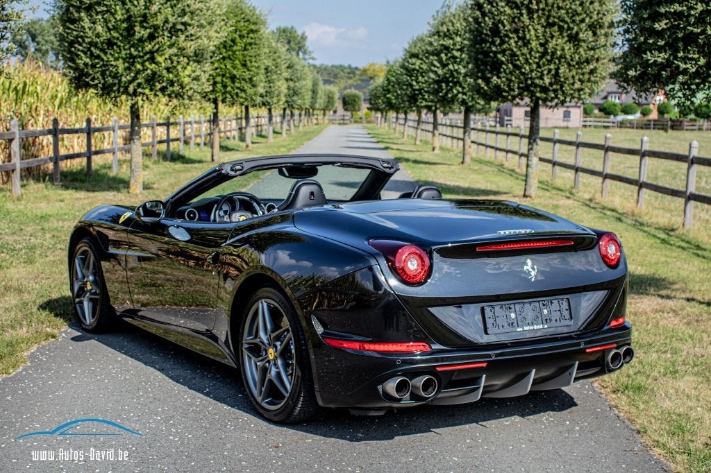 Ferrari California T 3.9 V8 Bi-Turbo Cabrio 560PK, Auto's, Ferrari, Achterwielaandrijving, Zwart, Leder, Bedrijf