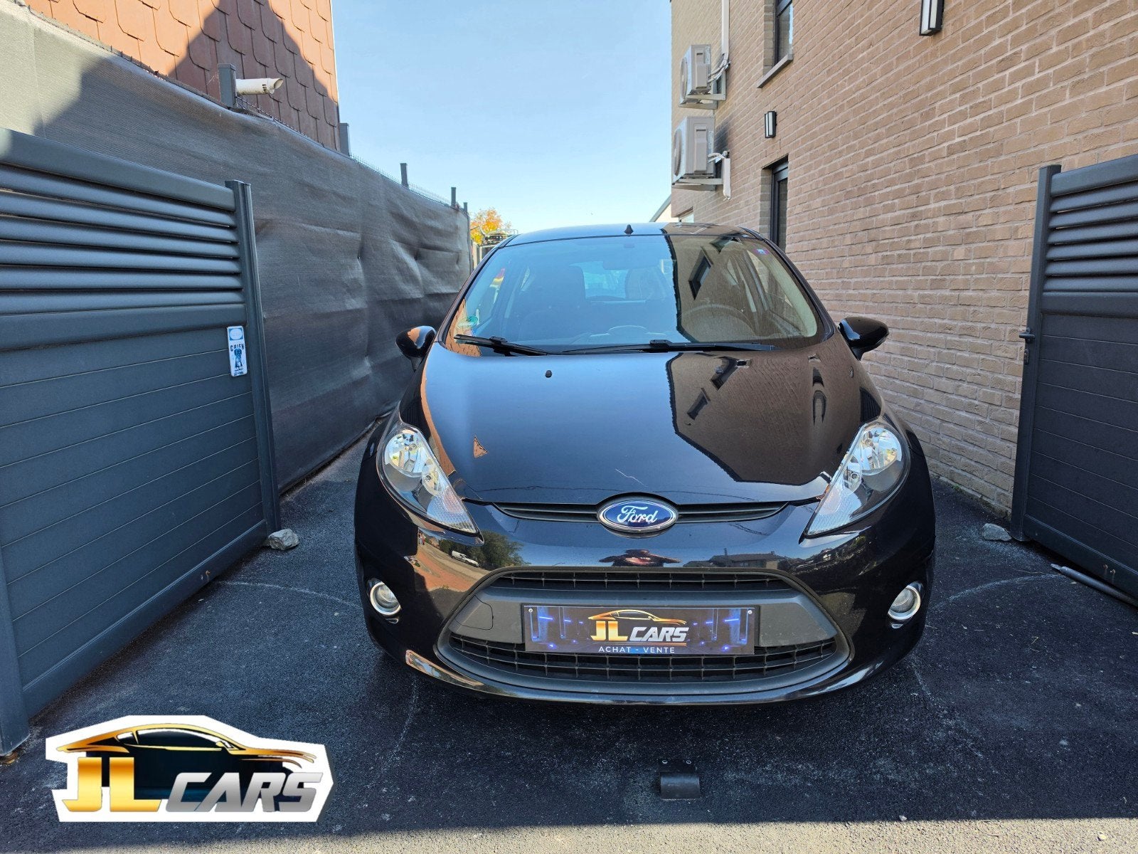 FORD FIESTA ESSENCE 110.350 KM ✨️ 12 MOIS DE GARANTIE ✨️, Autos, Euro 5, Achat, Vitres électriques, Entreprise