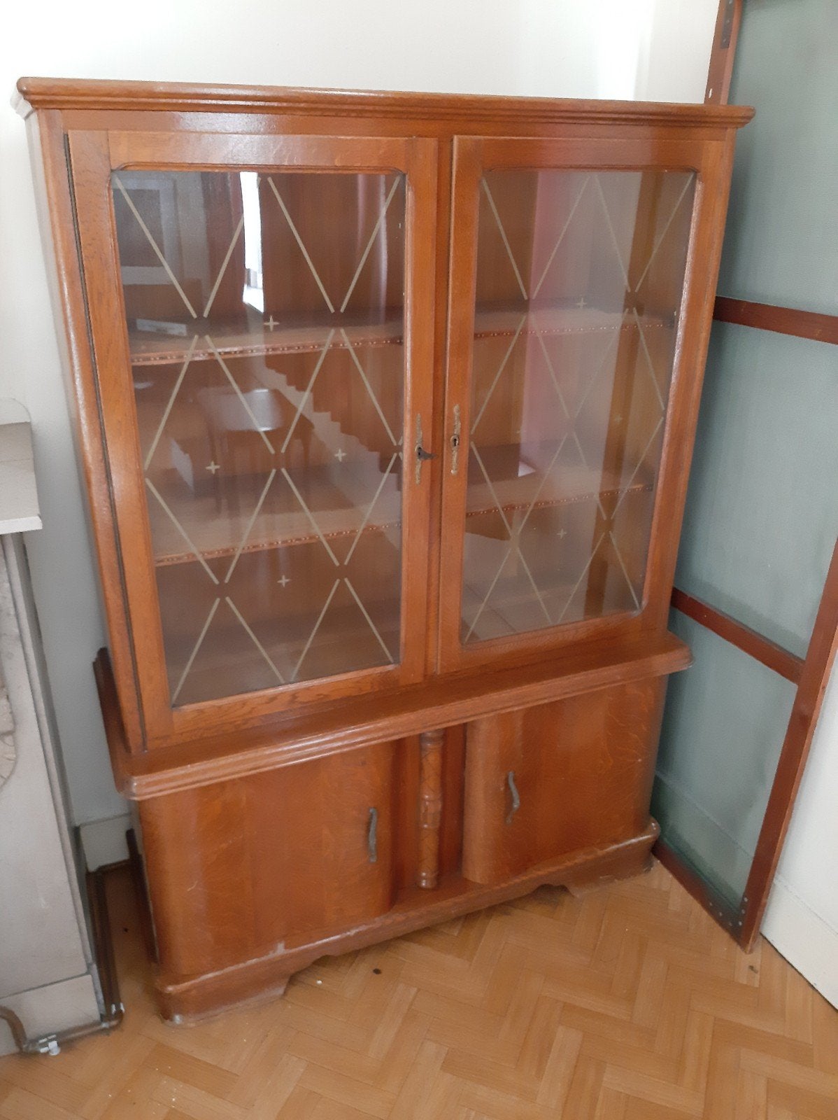 Vintage vitrinekast, Ophalen, Glas