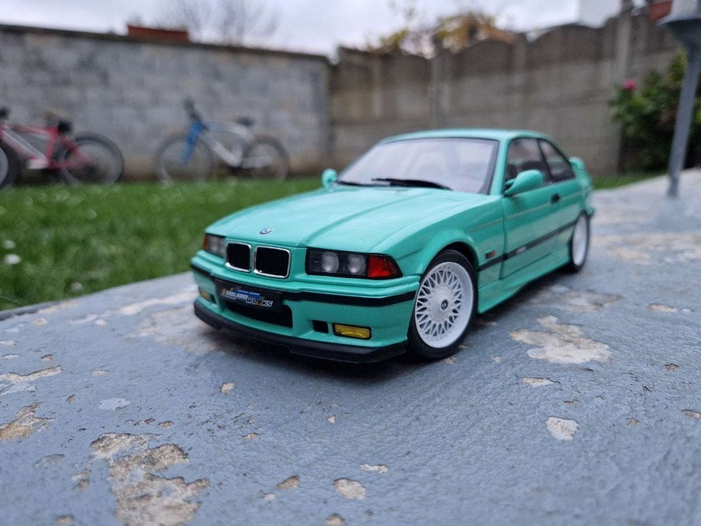 BMW M3 Coupé E36 - LIMITED - Échelle 1/18 - PRIX : 49€, Enlèvement ou Envoi, Neuf, Voiture, Solido