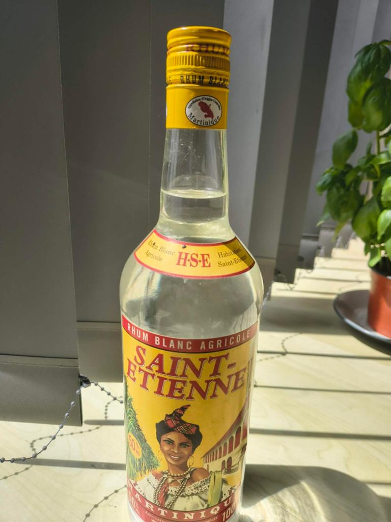 Saint Etienne rum HSE Martinique, Verzamelen, Ophalen