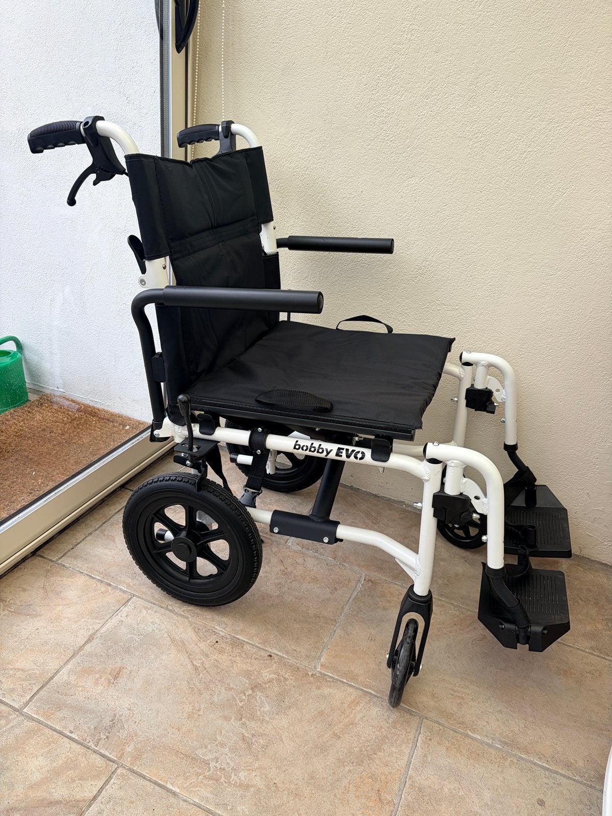 Rolwagen Bobby Evo, Diversen, Rolstoelen, Zo goed als nieuw, Duwrolstoel, Inklapbaar, Ophalen