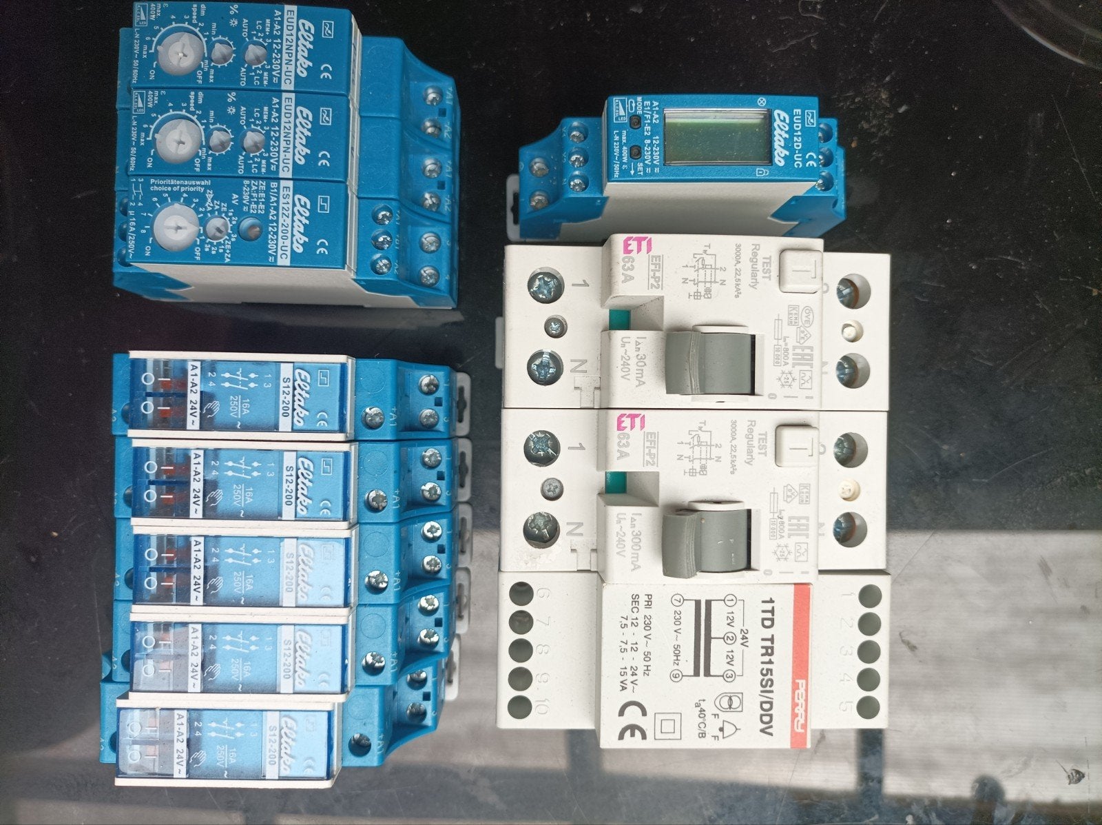 nieuwe modulaire modules voor in zekeringsbord, Doe-het-zelf en Bouw, Ophalen, Nieuw