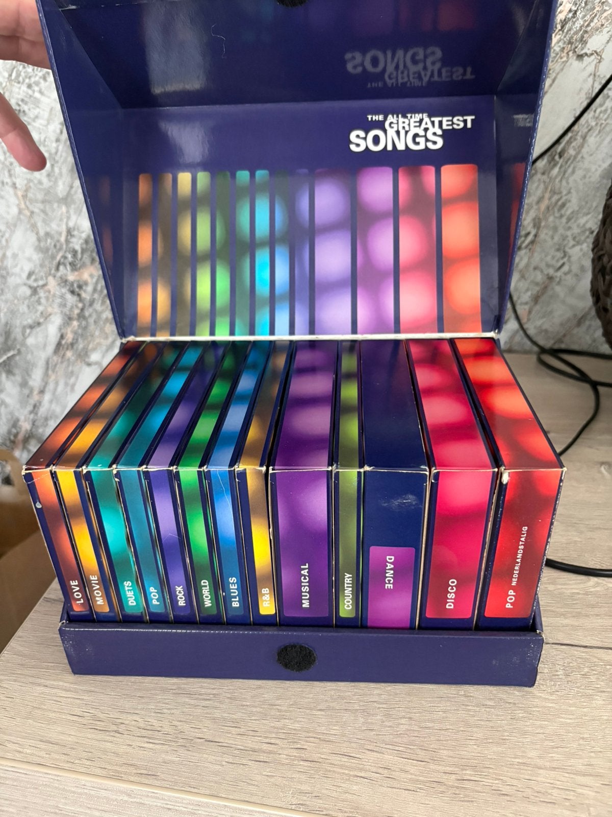 Cd box, CD & DVD, DVD | TV & Séries télévisées, Enlèvement, Comme neuf