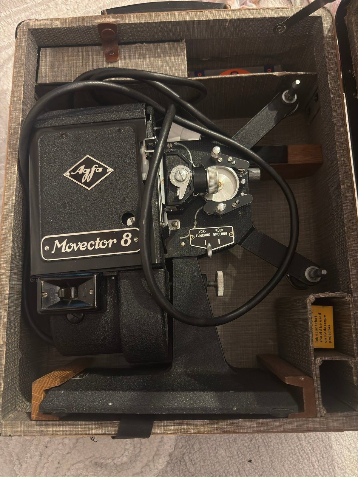 Movector 8, Enlèvement