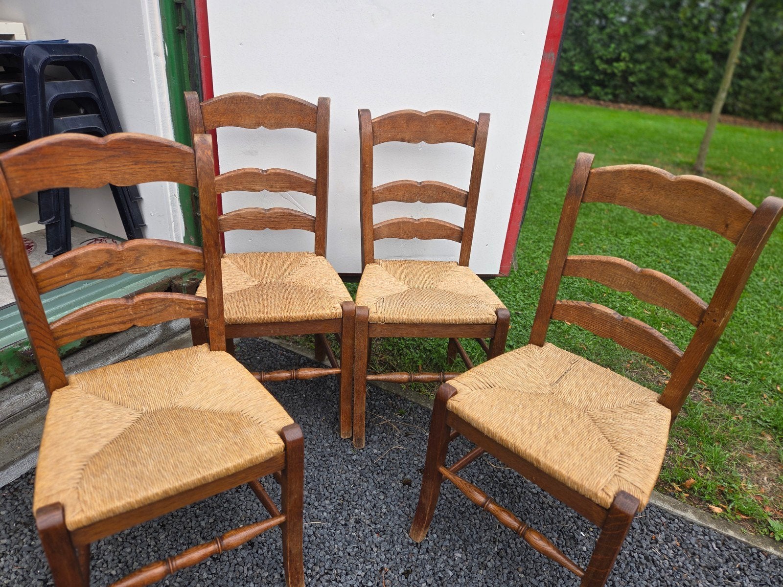 ensemble de 4 chaises en osier, Enlèvement