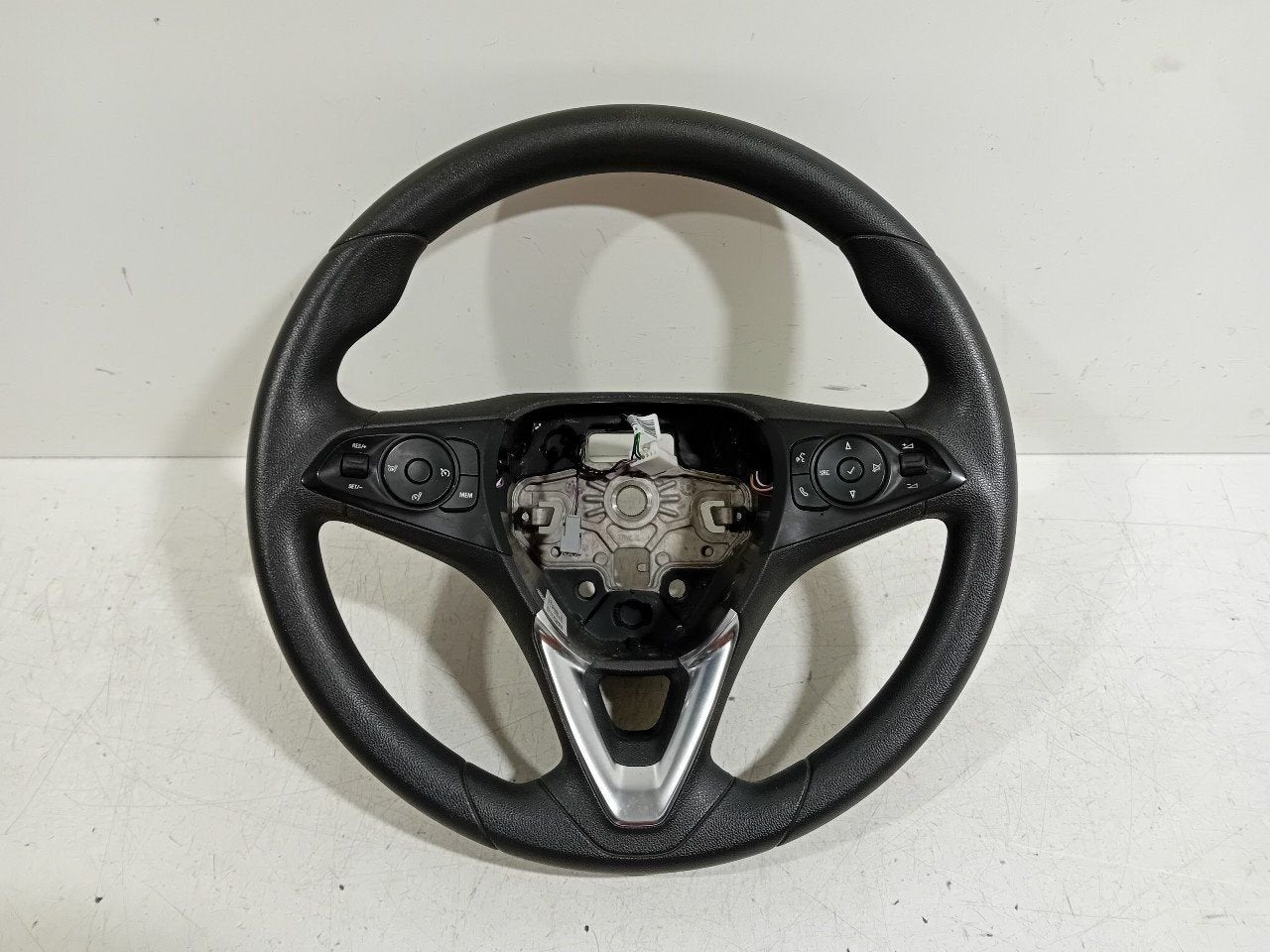 Stuur Opel Crossland, Auto-onderdelen, Besturing, Onderdelen@venauto.nl, Van der Ven Autorecycling B.V., Gebruikt, Ettenseweg 76, 4706 PB Roosendaal, The Netherlands