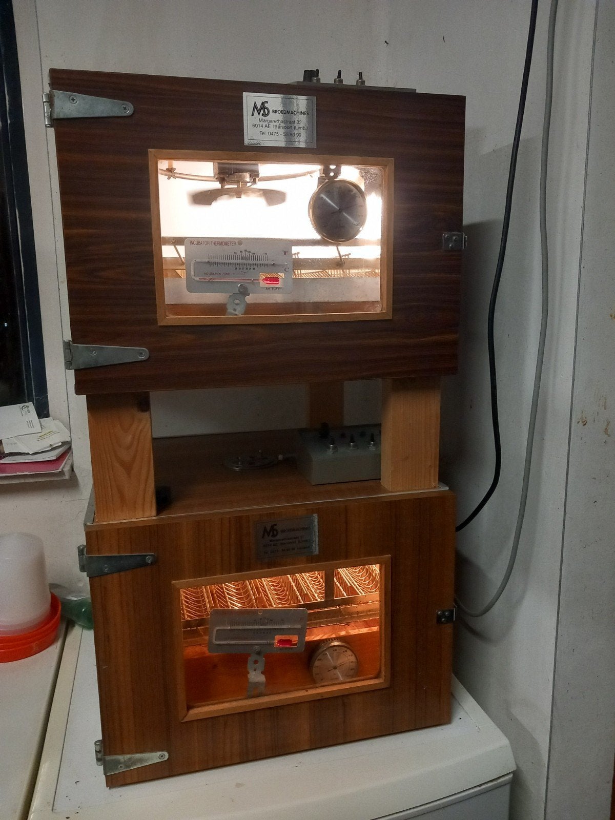 MS 50 vol automatische broedmachines, Enlèvement