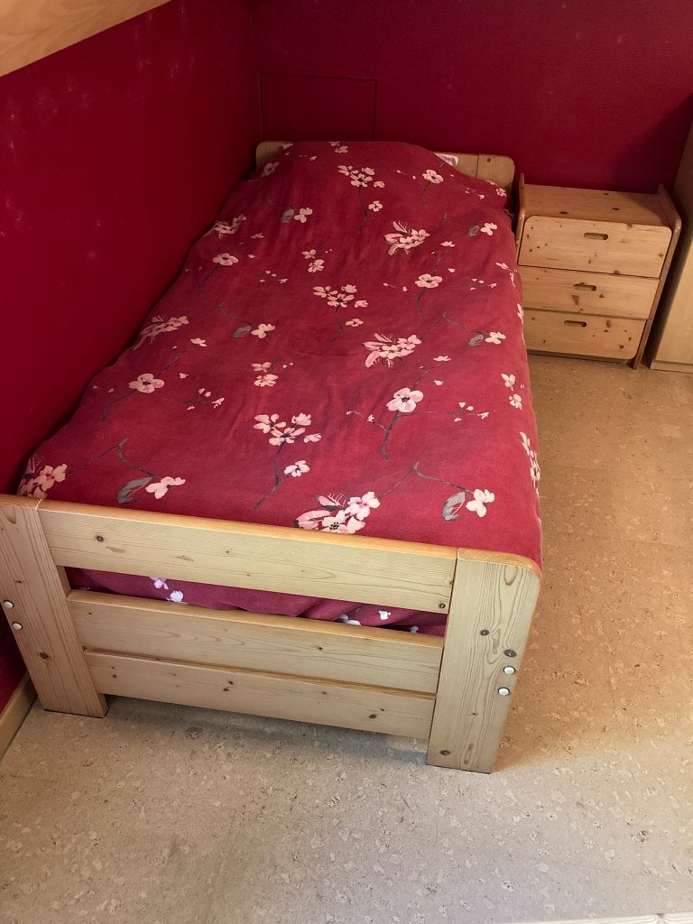 Chambre pour jeunes 4, Enlèvement, Utilisé, Garçon ou Fille