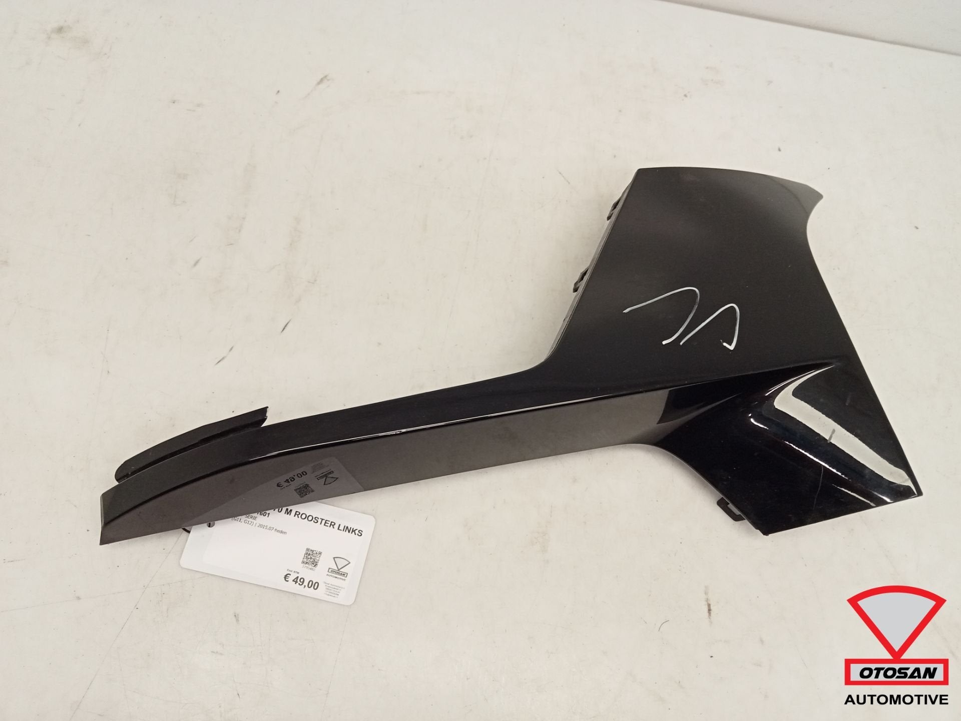 BMW 7 Serie G70 M Voorbumper Rooster Links 51118081601, Auto-onderdelen, Petuelring 130
80788  Munich, DE, Gebruikt, Info@bmw.de