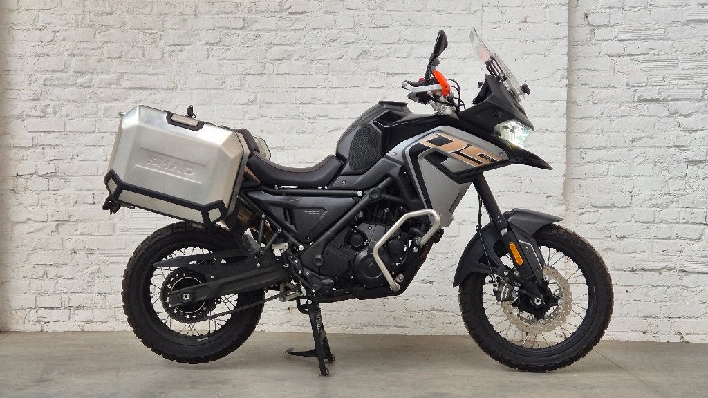 Suivez 650 DSX 2024 A2 8000 km sur Rotax @motomobilia, Entreprise, Occasion, Permis Moto A2 minimum, Voge
