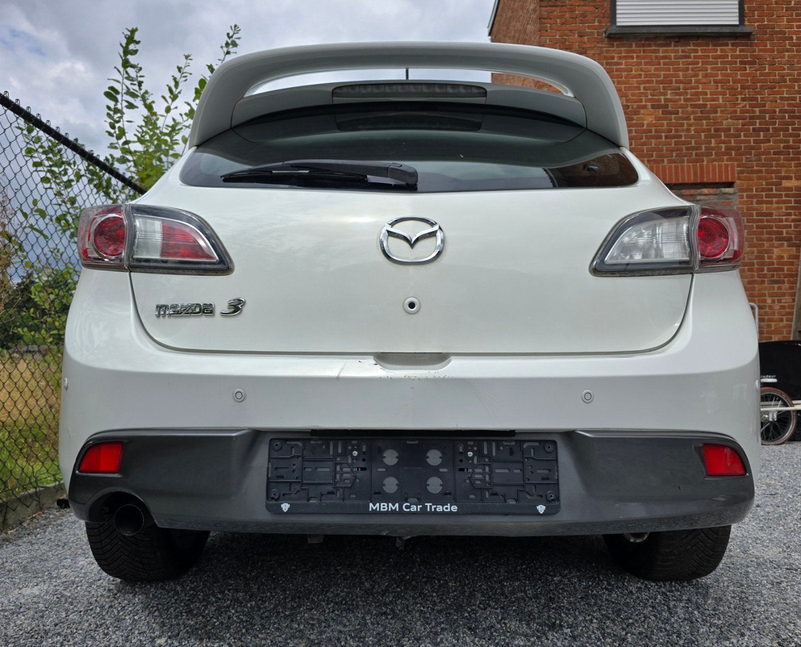 Mazda 3 1.6 sport DPF active plus Diesel Rijdt perfect, Auto's, 4 deurs, Stof, Wit, Particulier