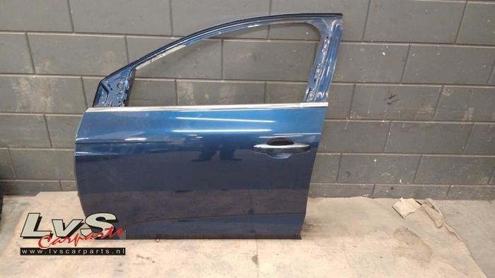 Portier 4Deurs links-voor van een Renault Megane, Gebruikt, -, -, Ophalen of Verzenden