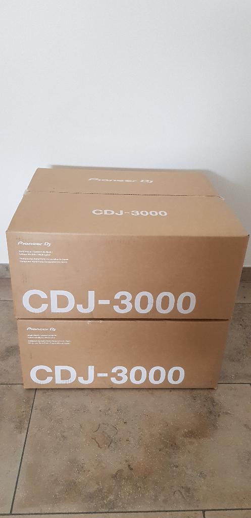 Paar nieuwe Pioneer CDJ-3000, Muziek en Instrumenten, Ophalen, Nieuw, Dj-set, Pioneer