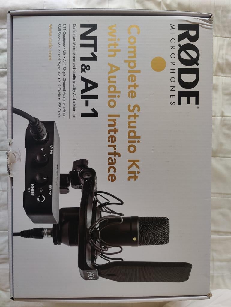 Rode complete studio kit with audio interface (NT1 & AI-1), Ophalen
