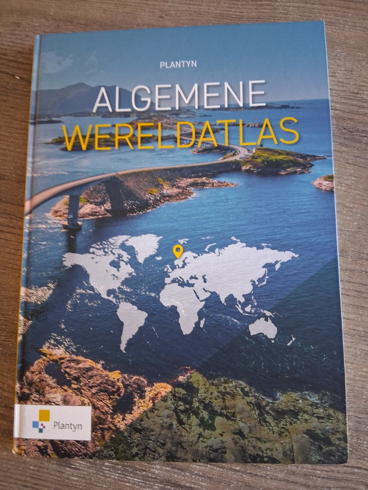 Etienne Van Hecke - 2022, Livres, Atlas & Cartes géographiques, Enlèvement