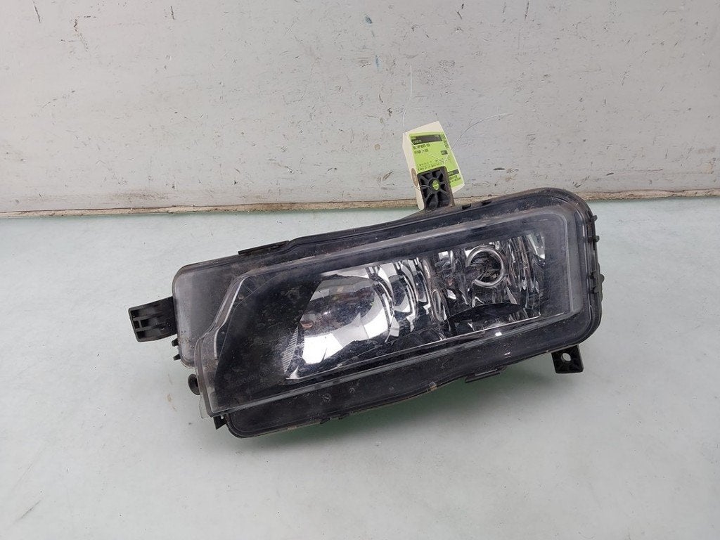 MISTLAMP RECHTS VOOR Caddy IV (|2K5941662A|2K5941662B|), Gebruikt, Volkswagen, Volkswagen AG, Kundenbetreuung@volkswagen.de