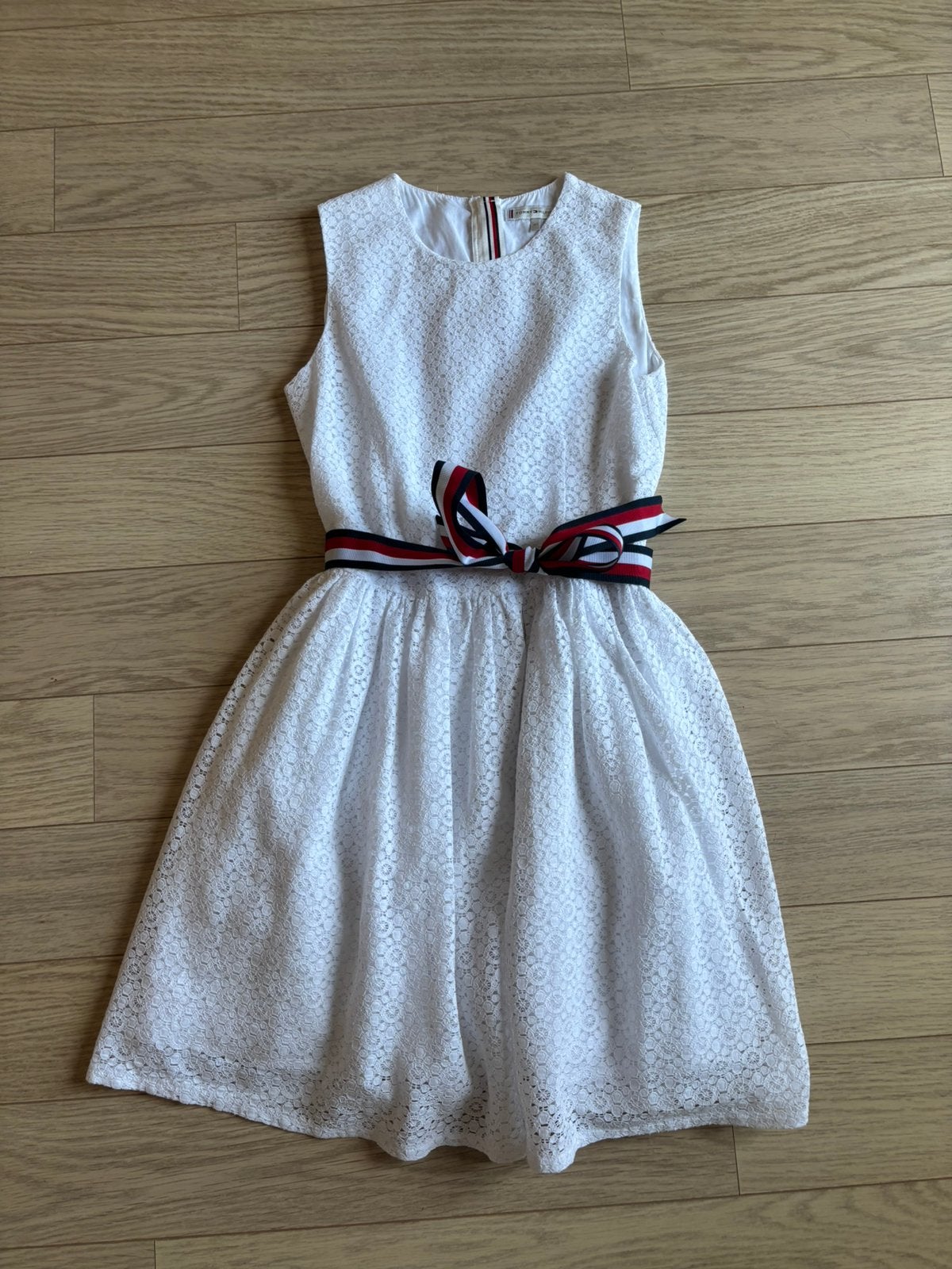 Wit kanten kleedje Tommy Hilfiger, Verzenden, Gebruikt, Meisje, Jurk of Rok
