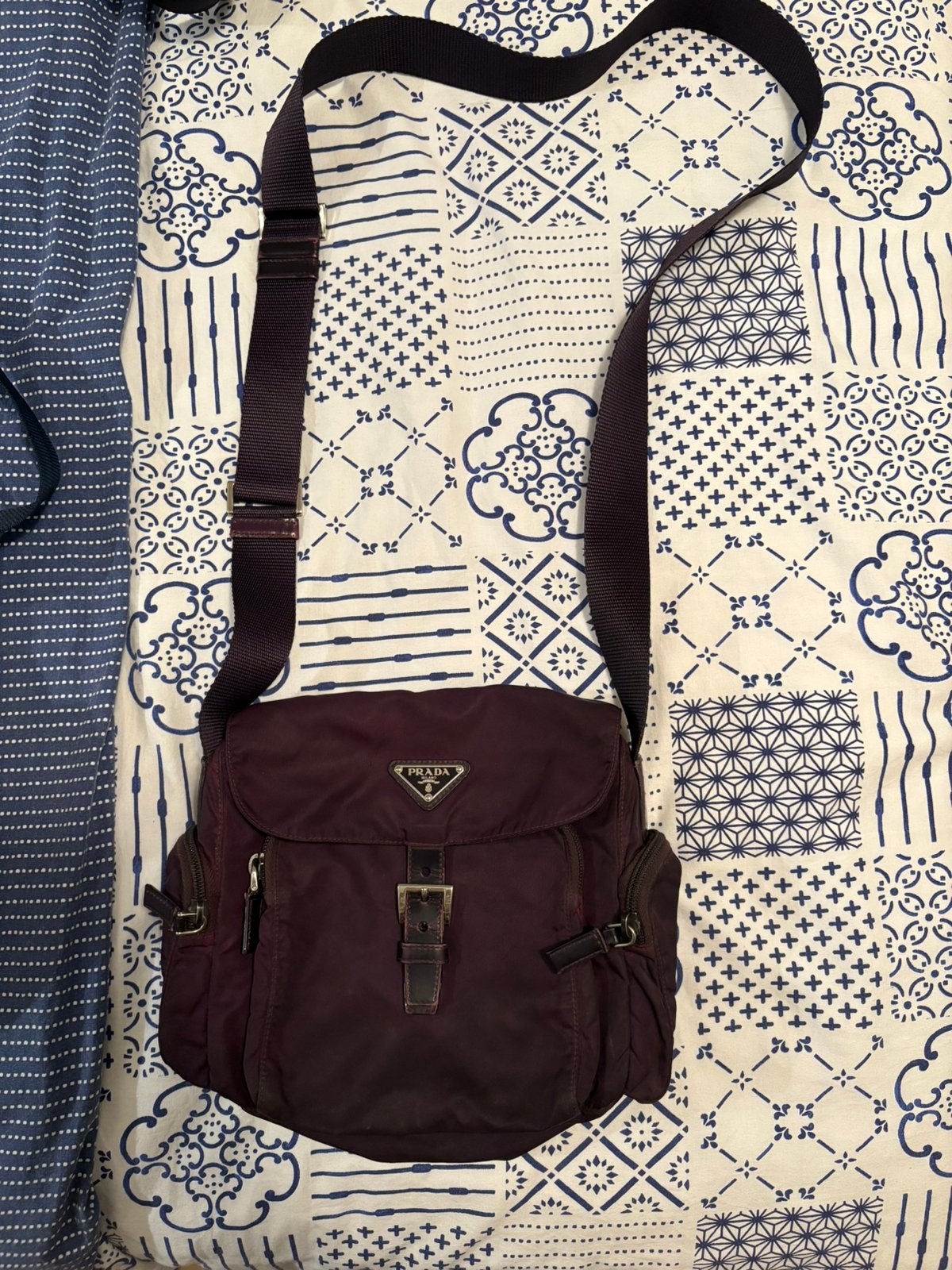 Prada Re-nylon crossbody bag vintage, Ophalen of Verzenden, Zo goed als nieuw, Paars