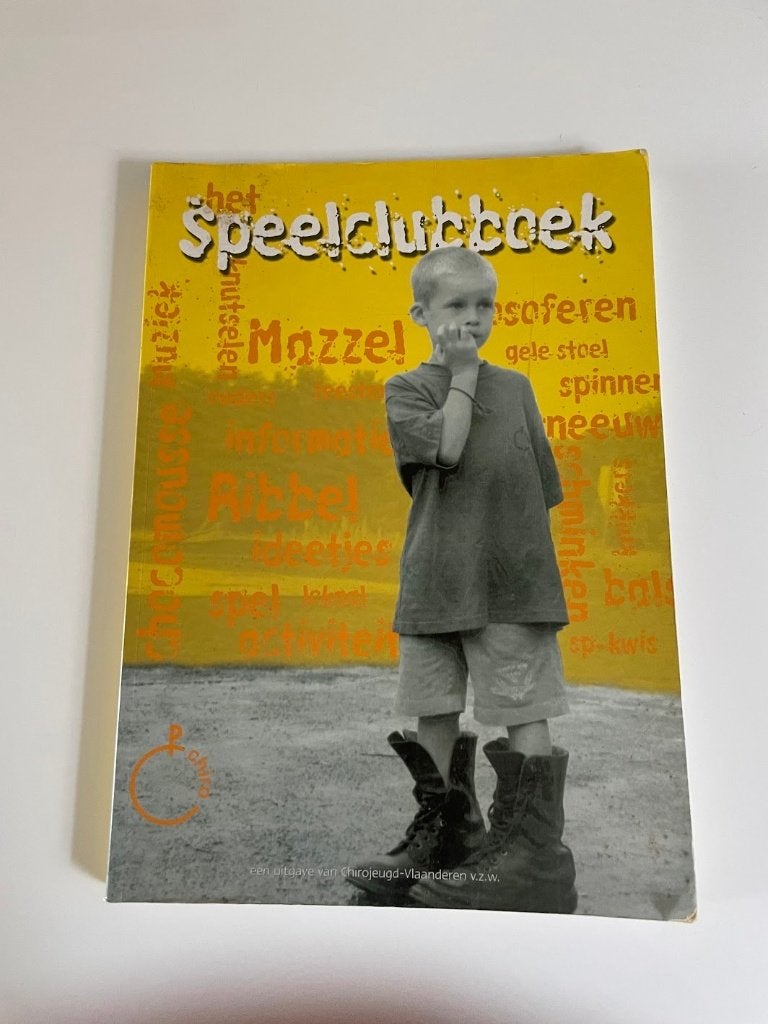 Boek Chiro speelclub, Boeken, Hobby en Vrije tijd, Ophalen of Verzenden, Gelezen