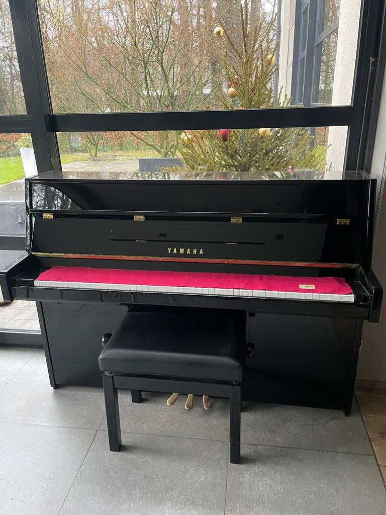 Piano Yamaha à vendre, Enlèvement, Comme neuf, Piano