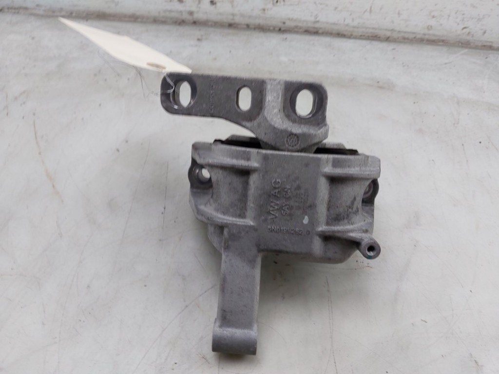 MONTAGE MOTEUR Audi Q3 (8UB / 8UG) (|5N0199262G|), Dhr. J. Ham, Administratie@autoham.nl, Audi, Utilisé