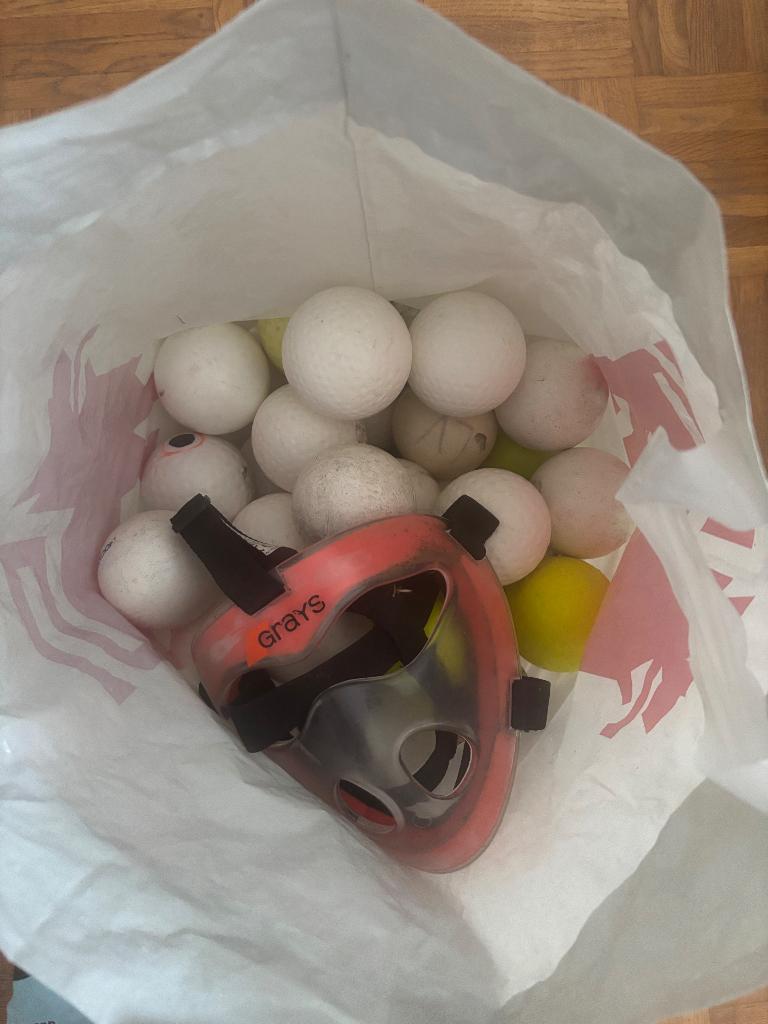 Balles de Hockey sur Gazon, Sport en Fitness, Hockey, Ophalen, Gebruikt, Bal