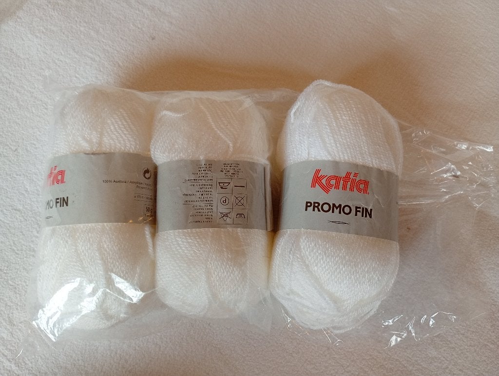 Laine Katia Promo Fin 3 pelotes de laine, Hobby & Loisirs créatifs, Enlèvement ou Envoi, Neuf, Tricot ou Crochet, Laine ou Fils
