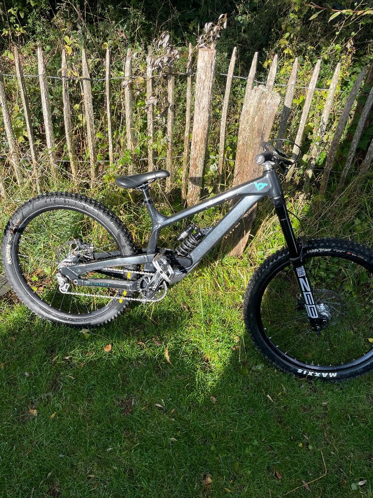 Yt tues montage slope, Vélos & Vélomoteurs, Vélos | VTT & Mountainbikes, Comme neuf, Autres marques, VTT tout suspendu, Frein à disque