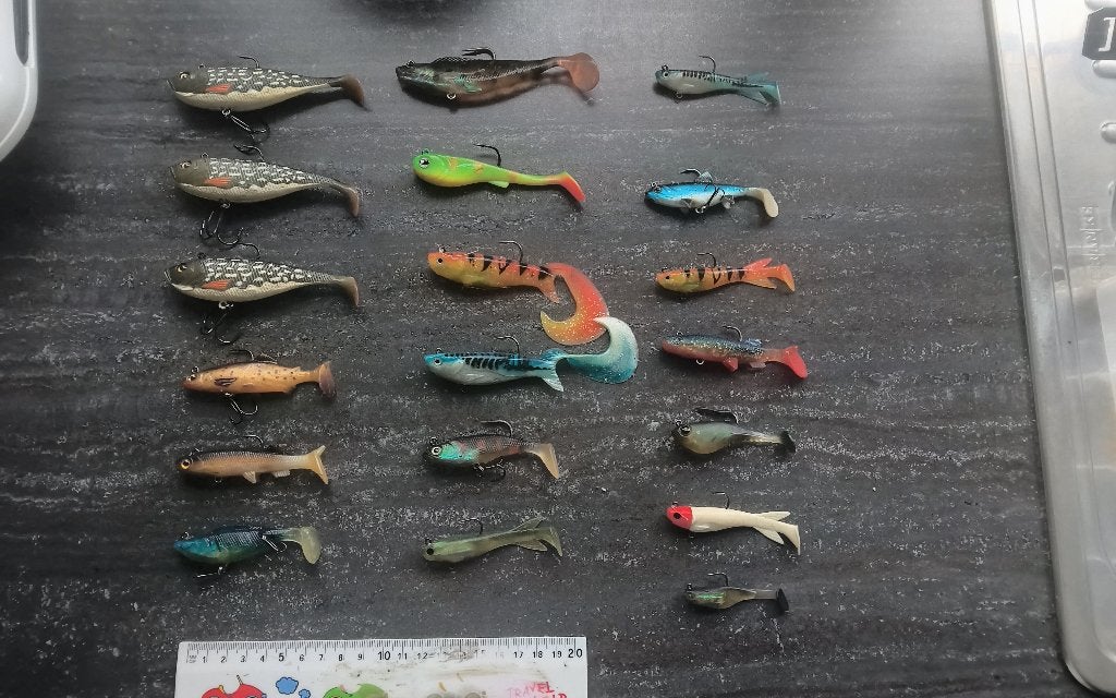 Softbaits 19 stuks.15€, Sports nautiques & Bateaux, Pêche à la ligne | Poissons prédateurs, Enlèvement ou Envoi, Comme neuf, Ensemble complet