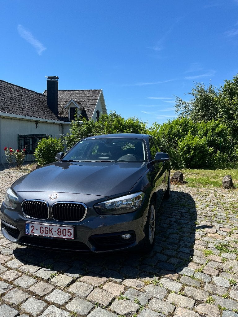 Bmw 118i 2016, Auto's, Navigatiesysteem, 5 deurs, Particulier, https://public.car-pass.be/verify/3603-9911-0155