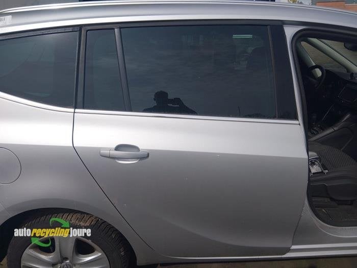 Portière 4portes arrière droite d'un Opel Zafira (Z176), -, -, Opel, 3 mois de garantie