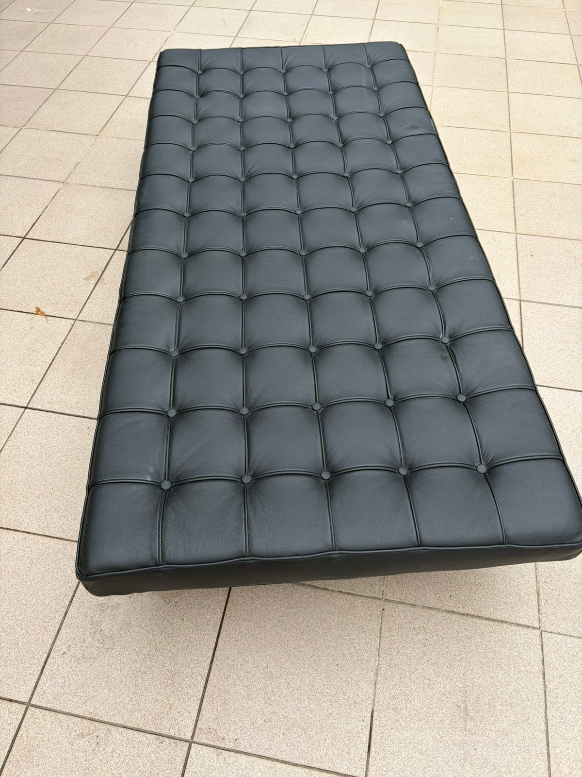 Zwart lederen Barcelona daybed/ligbed 180x80, Maison & Meubles, Enlèvement, Comme neuf