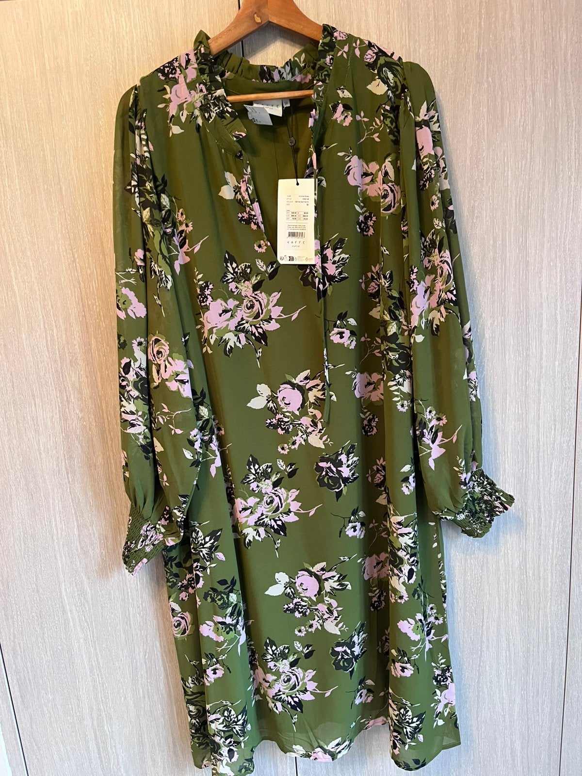Kleedje kaffe curve maat 50, Kleding | Dames, Ophalen, Maat 46/48 (XL) of groter, Nieuw, Onder de knie