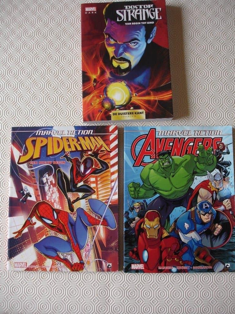 Strips Avengers - Spider-man - Doctor Strange, Boeken, Ophalen of Verzenden, Zo goed als nieuw