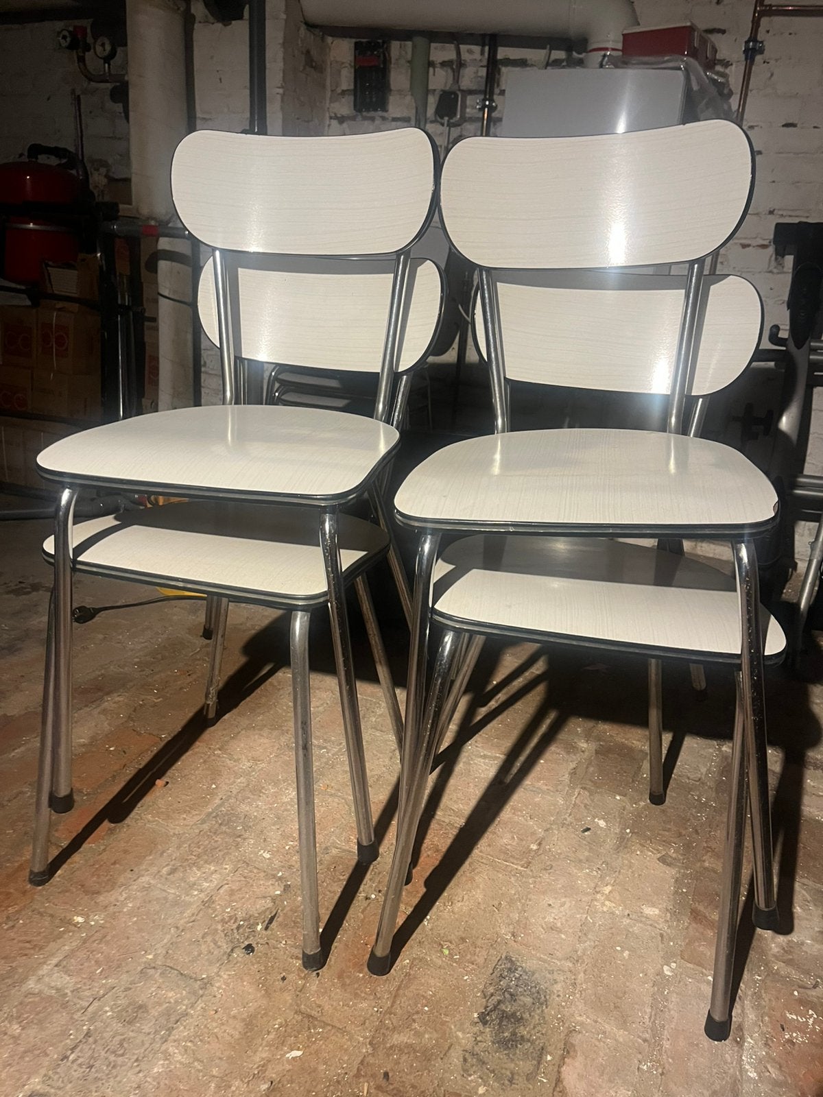 4 retrostoelen, Maison & Meubles, Chaises, Gris, Enlèvement, Utilisé, Autres matériaux