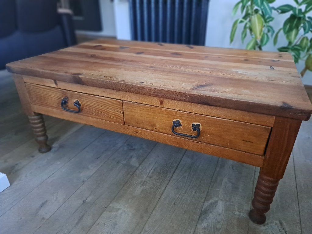 Massief houten salontafel, Maison & Meubles, Tables | Tables de salon, 100 à 150 cm, Comme neuf, Enlèvement, 50 à 100 cm