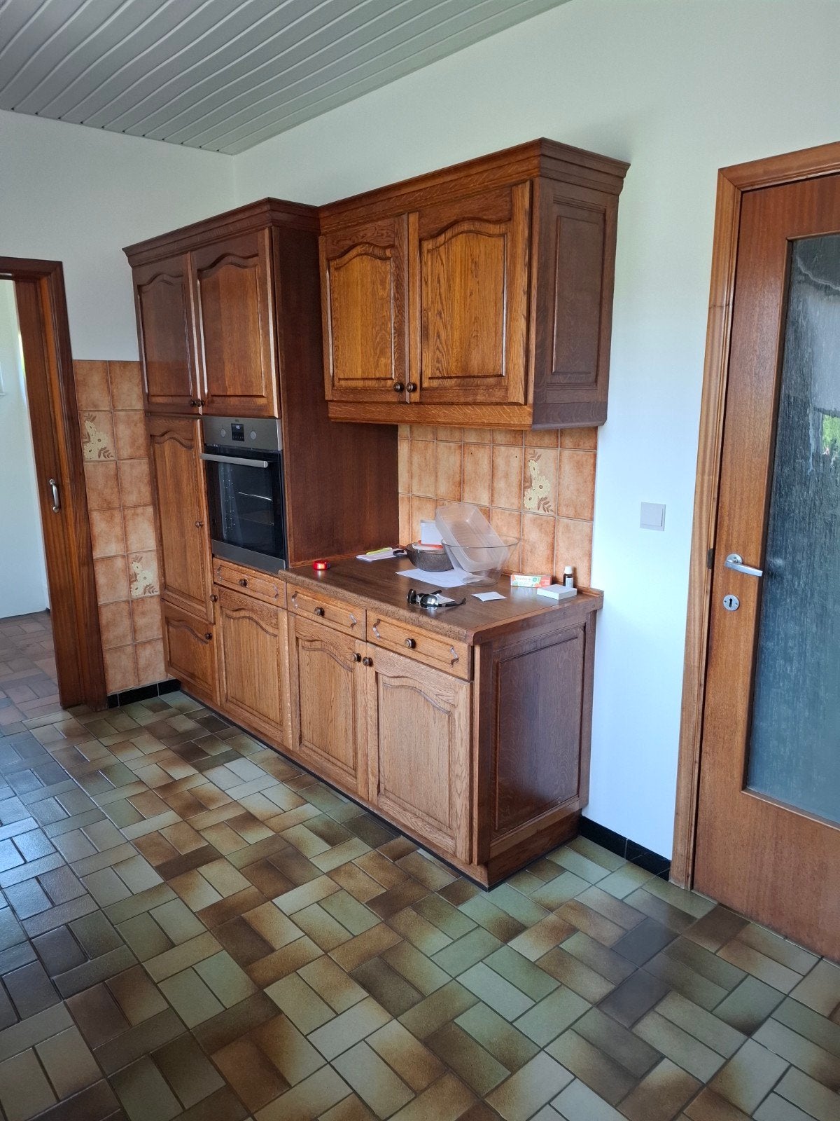 à vendre cuisine équipée en chêne voilà, Bois, Brun, Enlèvement, Utilisé