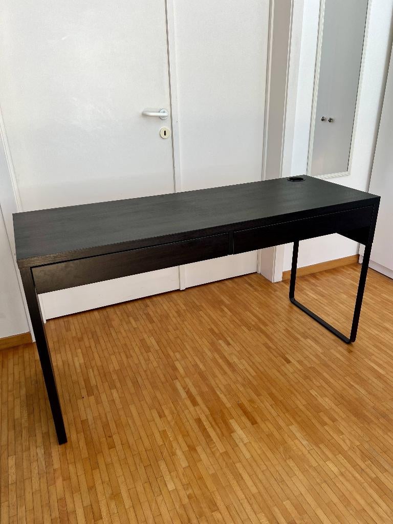 IKEA MICKE Desk (142x50) - Like New, Maison & Meubles, Bureaux, Enlèvement ou Envoi, IKEA