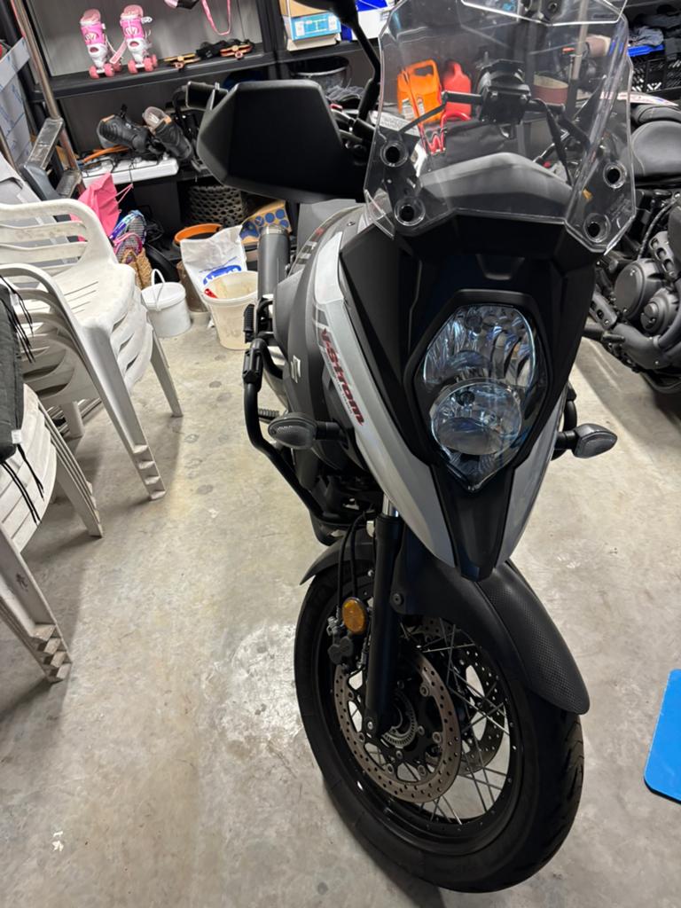 VSTROM 650 XT+ topkoffer, Motoren, Nieuw, Particulier