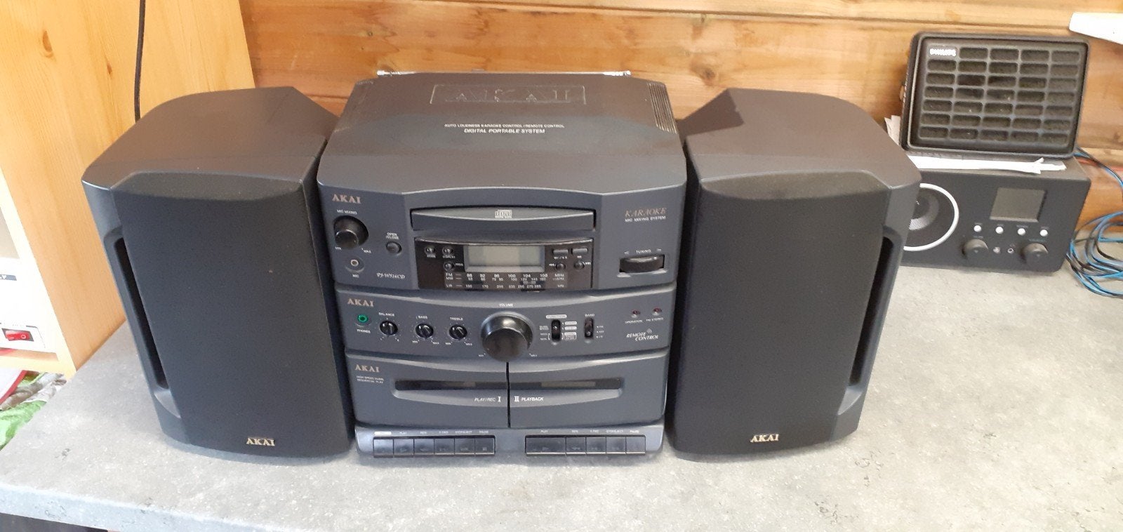 akai stereo, Ophalen of Verzenden, Gebruikt, Radio, Met cd-speler