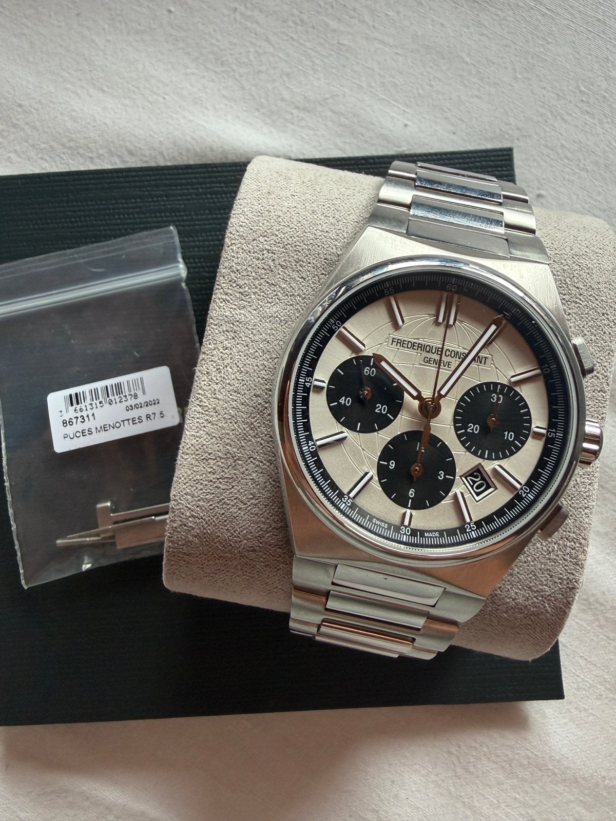 Nieuw Frederique Constant Highlife PANDA-horloge, Handtassen en Accessoires, Staal, Polshorloge, Nieuw, Kunststof