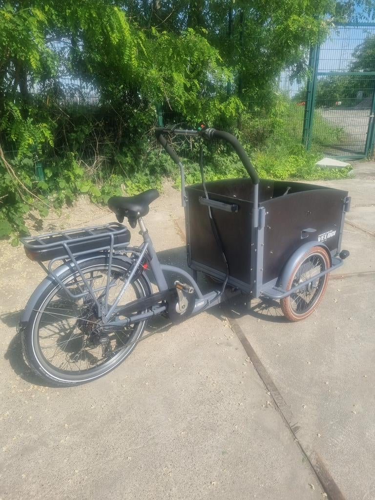 Elektrische bakfiets veloci, Ophalen