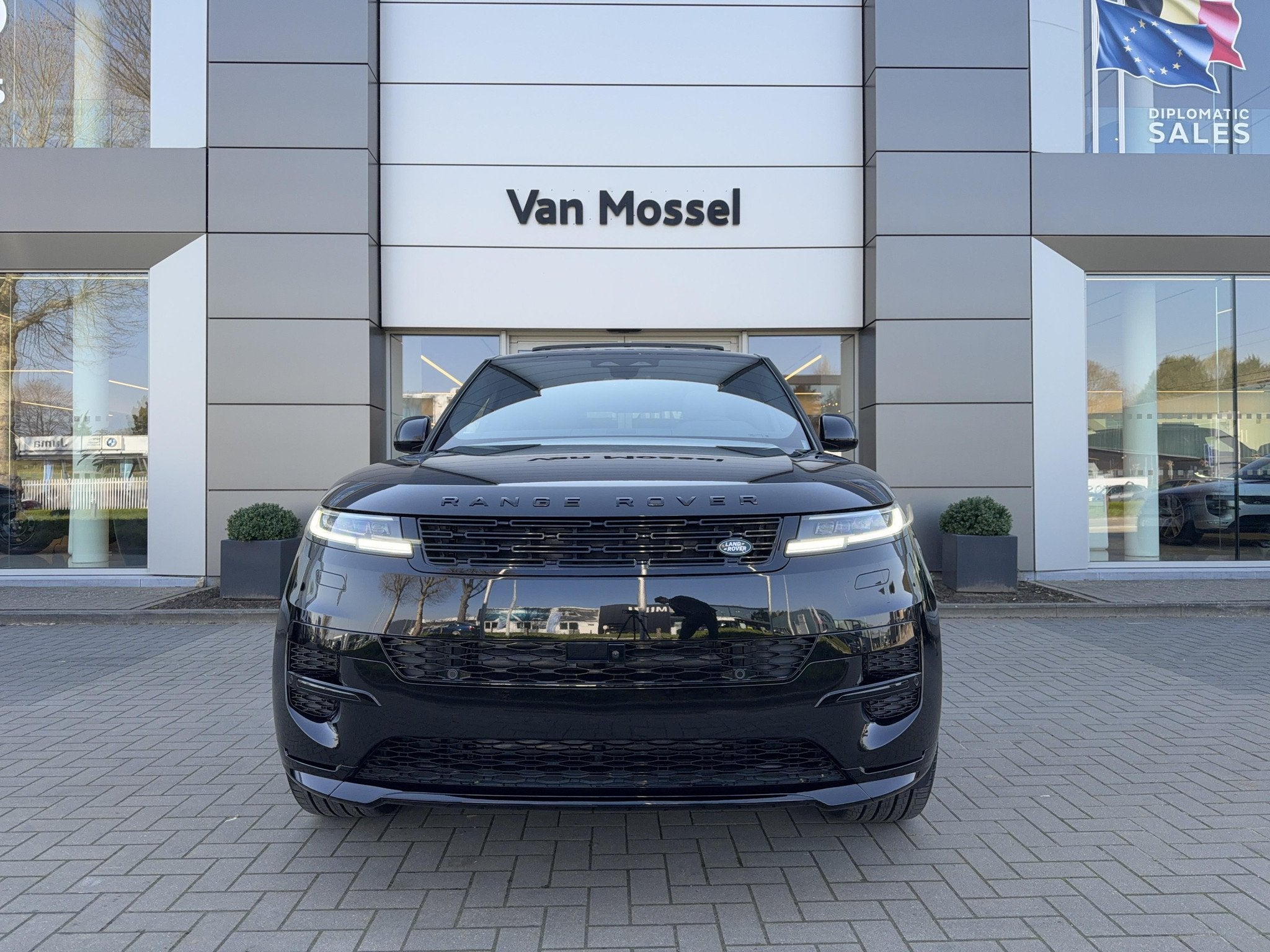 Land Rover Range Rover Sport P460e Dynamic SE BLACK EDITION, Autos, 460 ch, Achat, Entreprise, 2 places