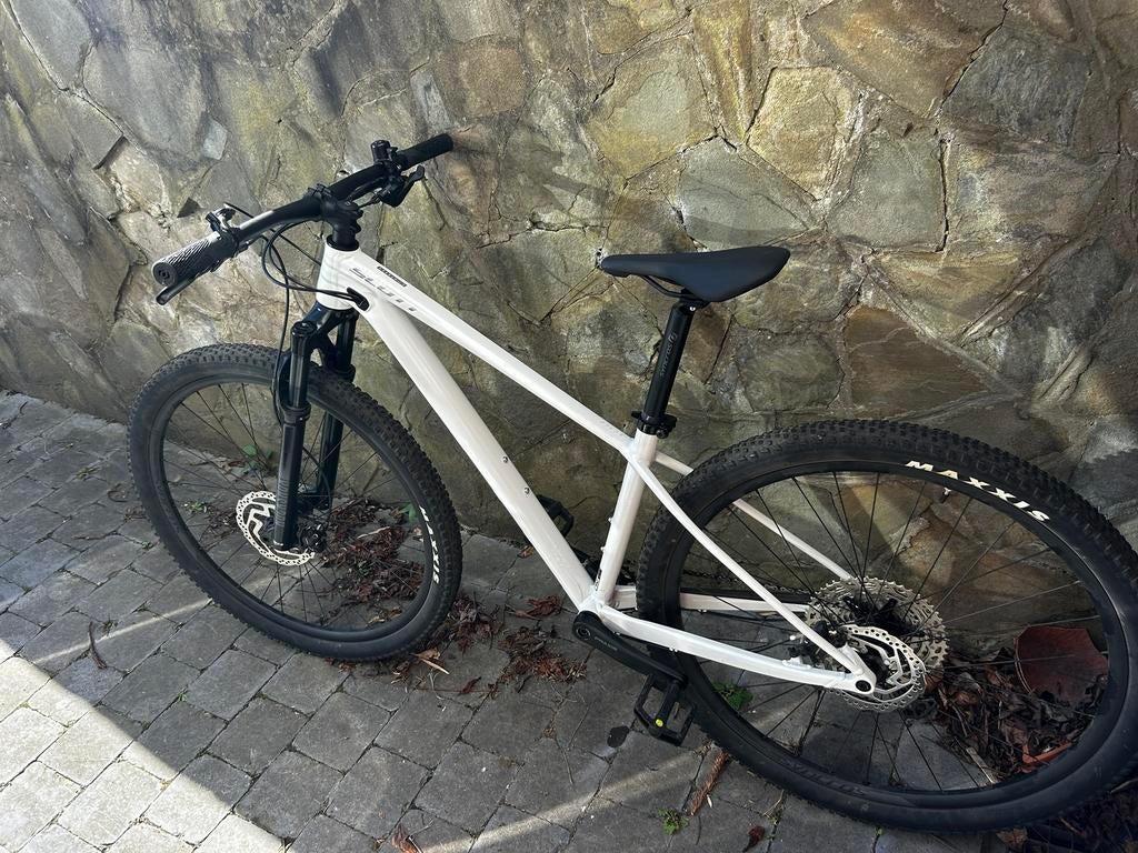 Scott Contessa Scale 930 (S) 2023, Fietsen en Brommers, Fietsen | Mountainbikes en ATB, Ophalen, Zo goed als nieuw