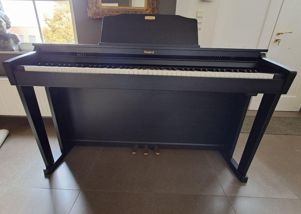 Digitale piano Roland HP-504 RW, Comme neuf, Digital, Enlèvement, Piano